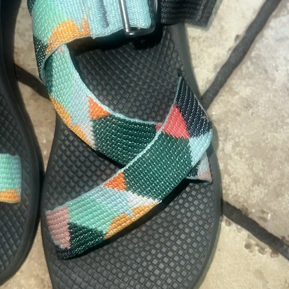 Chaco sandals  EUC size 9 - Picture 4 of 7